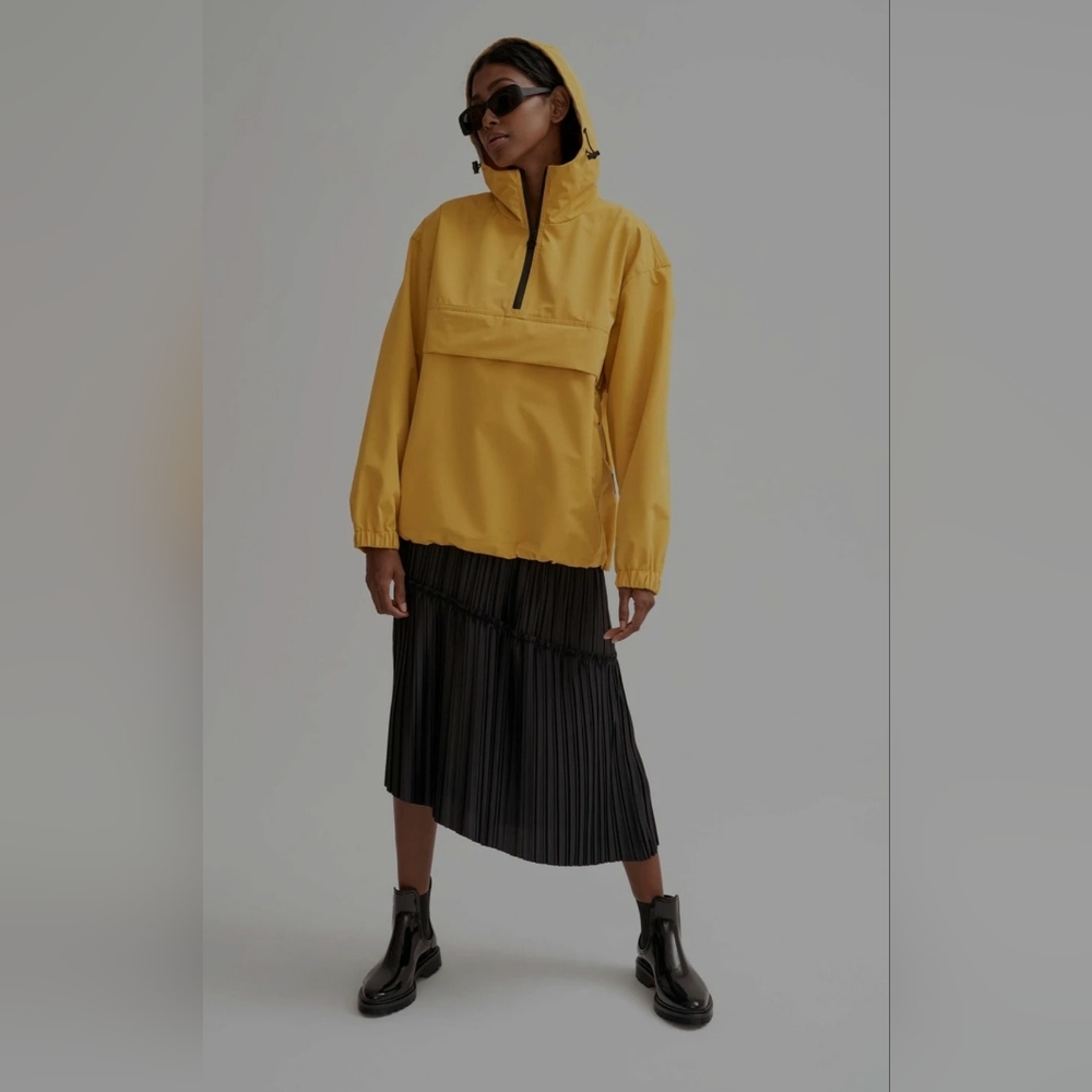 Zara Pullover Hooded Rain Jacket Size M